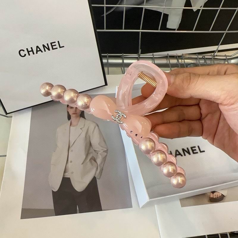Chanel Hair Grab Clip hh29